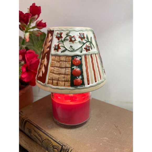 Yankee Candle Small Ceramic Candle Shade Autumn Fall Pumpkin Acorns Leaves - Picture 2 of 10